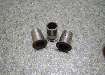1 SZT. TULEJKA KOSZA SPRZĘGŁA HONDA CR 80 85 96-04R