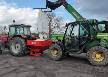 rozsiewacz kuhn axis  MDS 732 nowy typ ramy