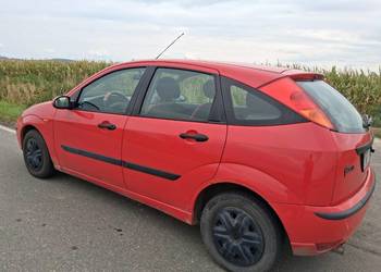 Ford Focus 2004r.Bęzyna.klima sprawna nowe opony