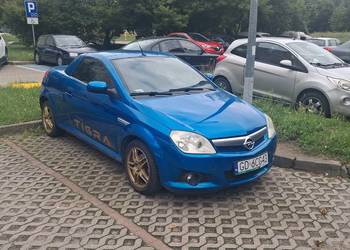 Opel Tigra 2005r 1.4 bezyna przebieg 158tys cena 3900zl