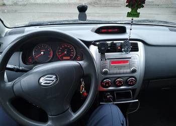 Suzuki Liana 1.6 Benz.Hak.