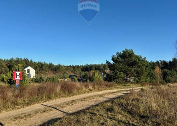 Ładne działki blisko jeziora koło Kolbud