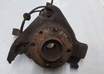 Fiat Idea 1,3 MJTD  piasta zwrotnica lewa  ABS