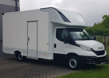 Iveco Daily KONTENER NISKOPODŁOGOWY 4,43x2,23x2,42 SKLEP BAR FOODTRUCK KAM…