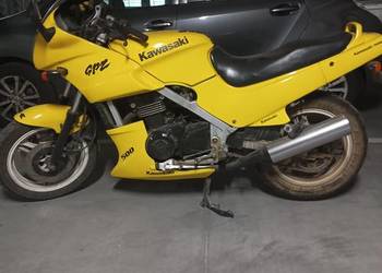 Kawasaki GPZ 500
