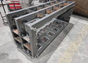 Forma do betonu blok oporowy lego plyta drogowa nadproze man