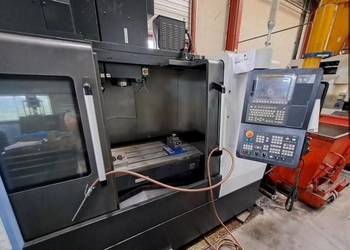 Pionowe centrum obróbcze DOOSAN DNM5700 2018 rok