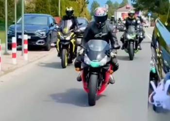 Honda CBR 954 uszkodzony