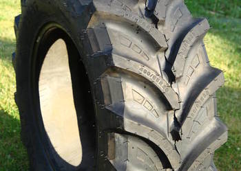 Opona 300/70R20 110A8 TL TA-110  Petlas , Tani kurier