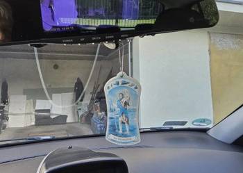 Opel Corsa D z bagażnikiem na rowery