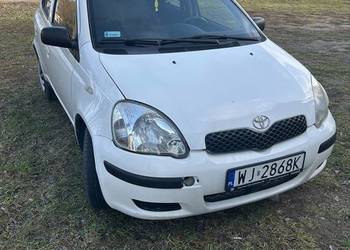 Toyota yaris 2004