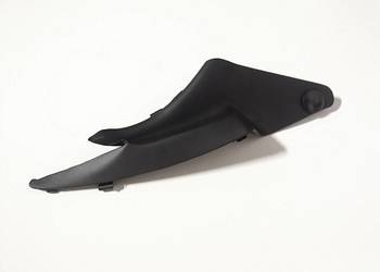 VOLVO S60 V70 XC70 prawa uszczelka podszybia OE 8663896