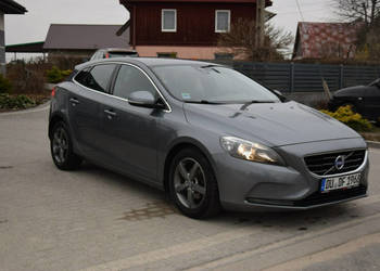 Volvo V40 1.6D 2015r Navi/ Klima/ Tempomat/ Hak/ Sprowadzony II (2012-)