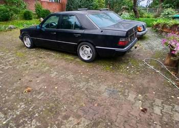 Mercedes w 124 230E
