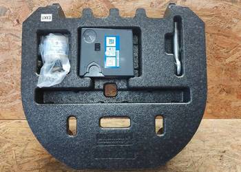 Wkład Bagażnika Styropian Pompka Klej Ucho Opel Karl 95417967