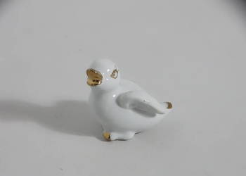 Urocza Porcelanowa Figurka Ptaszka / Pisklaka – Złocone Detale, Vintage