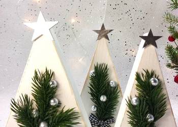 Miniaturowe drewniane choinki - świąteczna magia w każdym wnętrzu.