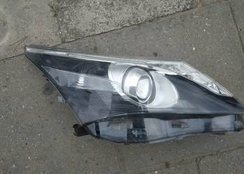 Toyota avensis t27 2012  2015 zwykła prawa lampa reflektOR