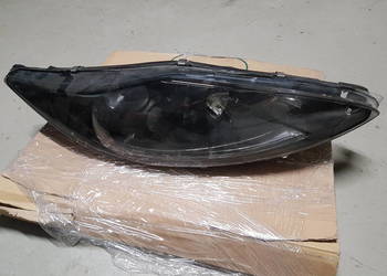 FORD FIESTA MK7 REFLEKTOR PRAWY LAMPA LED SOCZEWKA SONAR