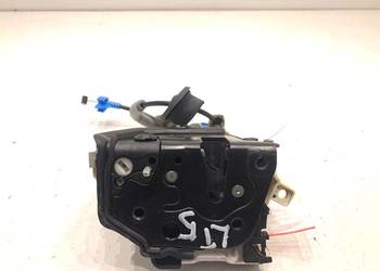 ZAMEK DRZWI LEWY TYŁ AUDI A3 8V Sedan/Limuzyna 8K0839015E