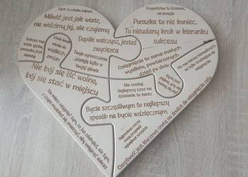 Drewniana dekoracja w kształcie serca