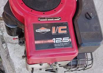 Silnik spalinowy do traktorka kosiarki Briggs & Stratton o mocy 12.5