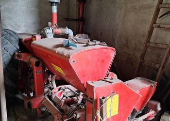 Sprzedam siewnik do kukurydzy Becker