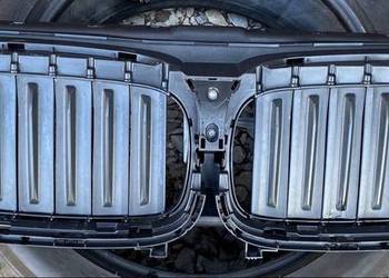 BMW 5 G30 G31 17-20 grill atrakcje a przednią z aktywną klapą OE