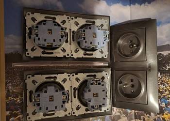 Gniazda Elektryczne Podwójne Simon 5 szt.