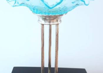 Patera na wysokiej podstawie szklo falbankowe