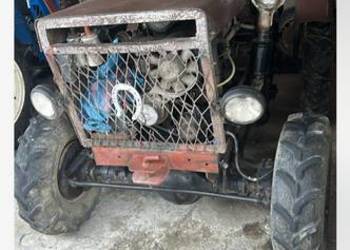 Ciągnik sam 4x4 z kosiarka