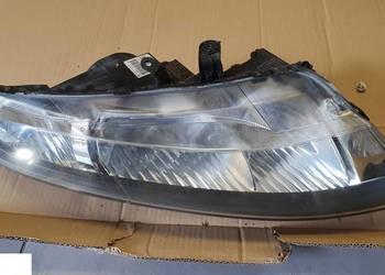 Honda Civic VIII reflektor xenon ufo