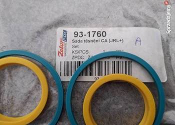Zetor  Kpl. Uszczelniaczy Siłownika Carraro