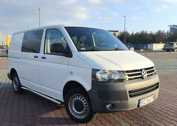 Volkswagen Transporter 10 lat w jednych rękach, niski przebieg