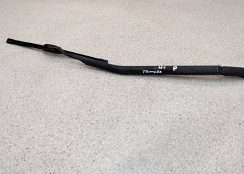 Nissan Primera Ramię wycieraczki szyby przedniej / czołowej 80008637
