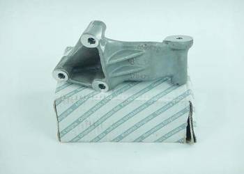 ŁAPA SILNIKA ALFA ROMEO 146 99-00 ORYGINAŁ NOWA