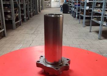 722308030 Tuleja przedniego mostu MTZ