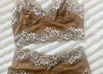 Damski komplet z pełną koronką rozmiar "L"