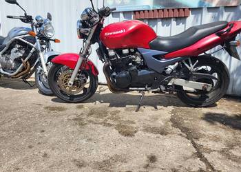 Kawasaki zr7