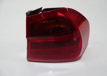 LAMPA PRAWA TYLNA BMW E90 6937458