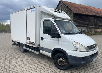 IVECO 35C13 kontener chlodnia z winda SZEROKI