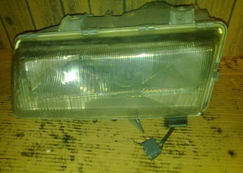 Lampa przód Saab 1990