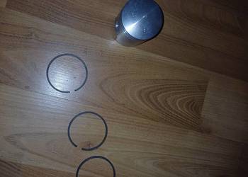 Tłok wsk 125 nominał z pierścieniami