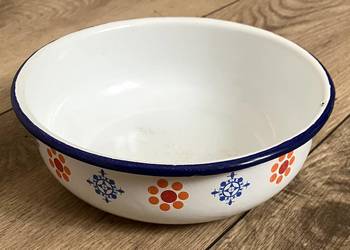 Okrągłe naczynie emaliowane  z kolekcji forma do pieczenia 18 cm