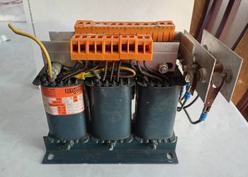 Transformator trójfazowy EMB