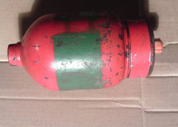 Akumulator hydrauliczny Orsta TGL 10843 Bizon oraz inne