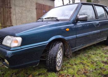 Polonez atu 1.6 GLI, garażowany, super stan, czarne blachy