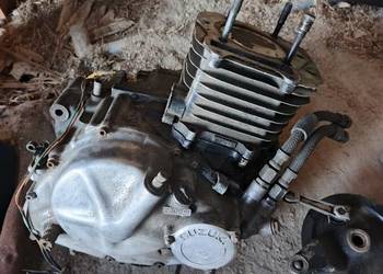 Silnik Suzuki dr 600