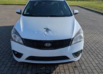 Sprzedam Kia Cee'd 1.6 CRDi Diesel 2010 r sprawna