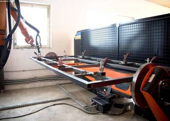 Stanowisko spawalnicze z robotem KUKA KR 30 L16‑2